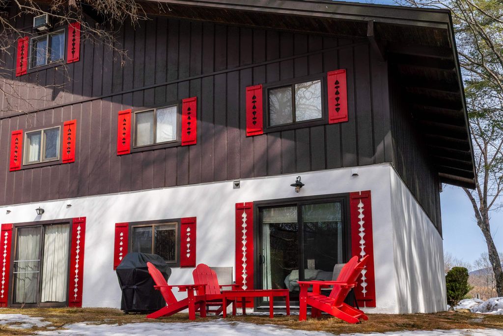 Photo of 48 Linderhof Golf Course Road #E-3, Bartlett, NH 03812 (MLS # 5081498)