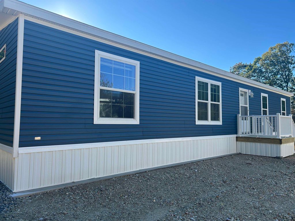 Photo of 621 Sherwood Glen, Somersworth, NH 03878 (MLS # 5063206)