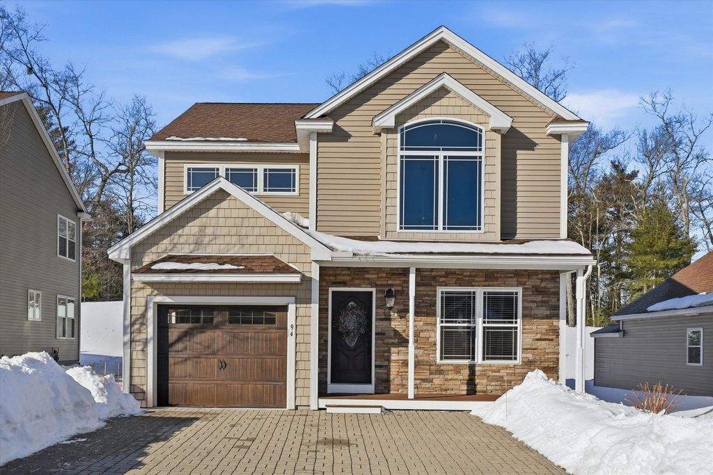 Photo of 94 Tanager Circle #94, Pelham, NH 03076 (MLS # 5077845)