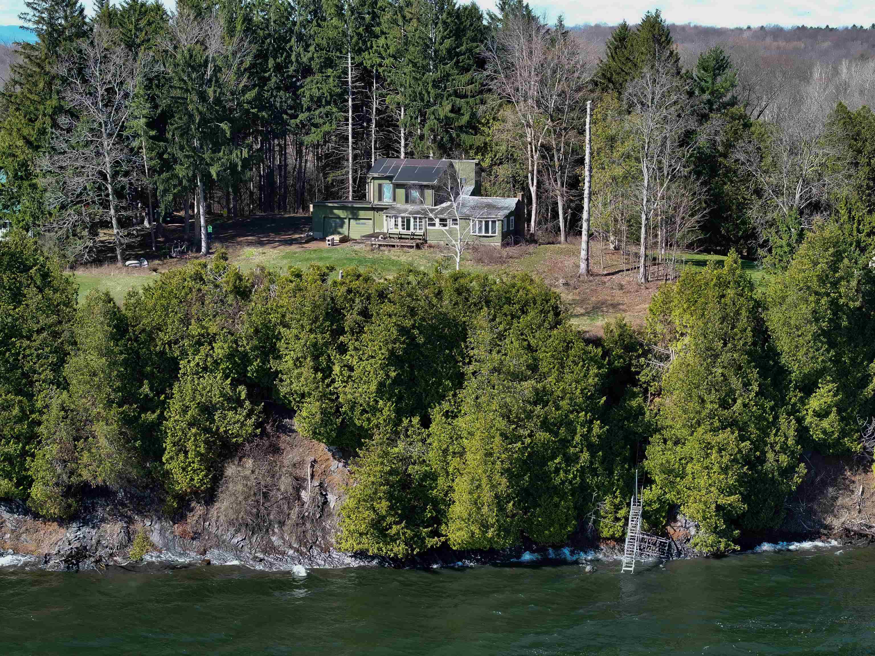 Photo 1 of 31 — 38 Featherbed Lane, South Hero, VT 05486