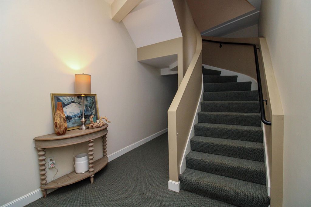 Photo of 6 Lancaster Road, Windham, NH 03087 (MLS # 5073195)