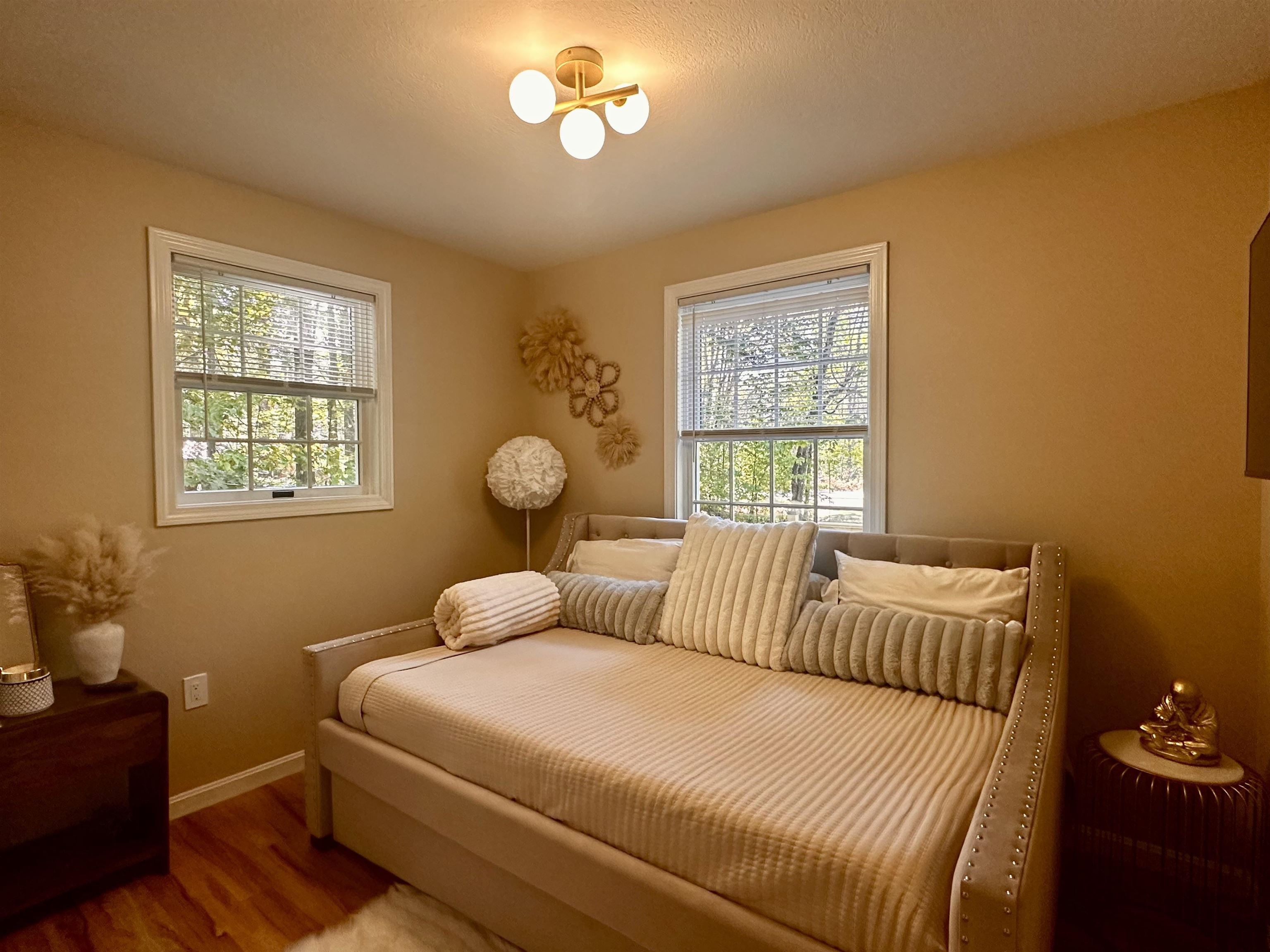 1532 East Conway Road