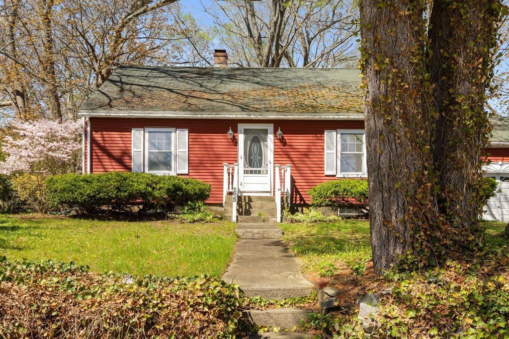 Photo of 65 Mckinley Road, Portsmouth, NH 03801 (MLS # 5086278)