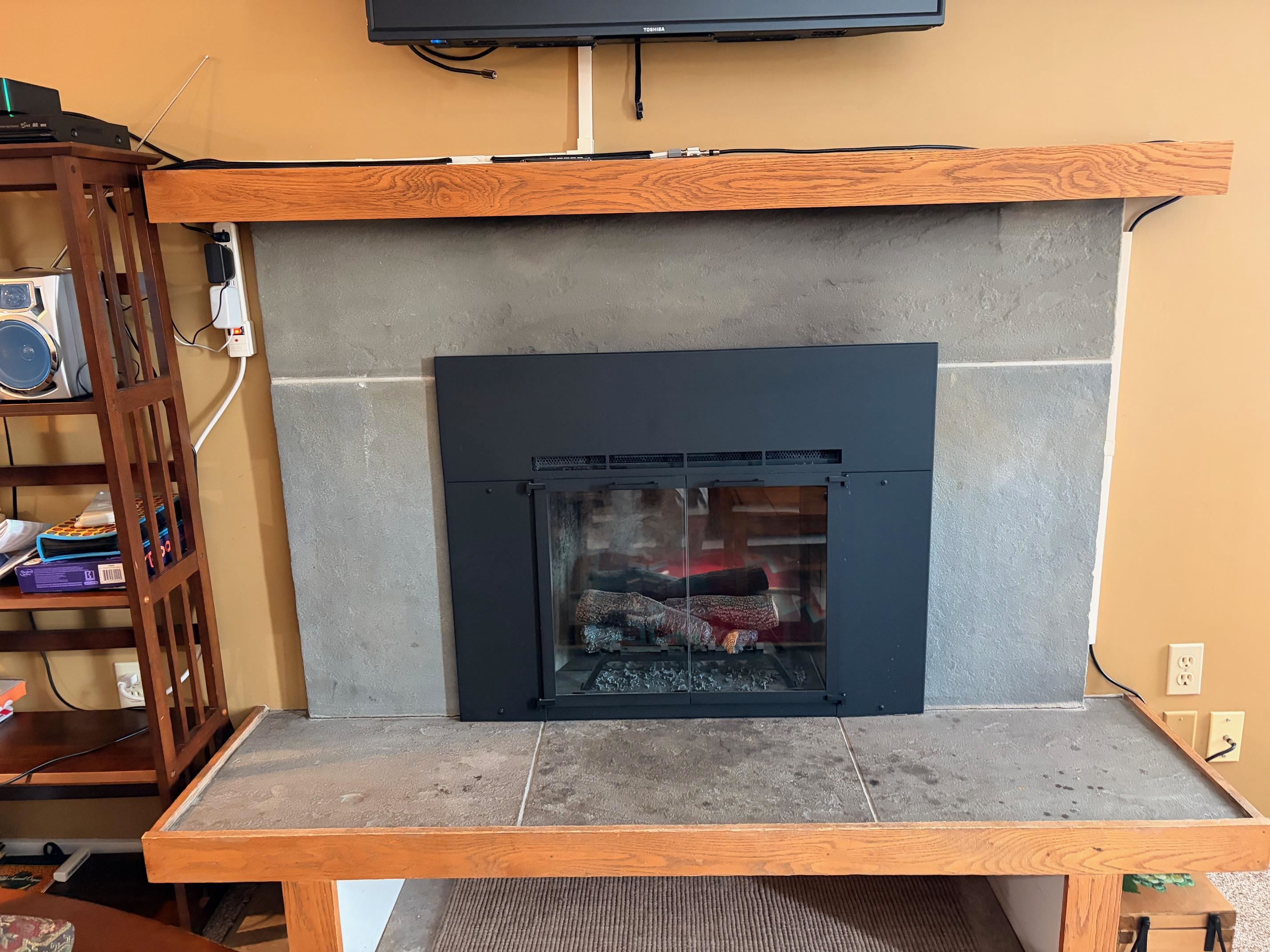 350 Mountain Road B303