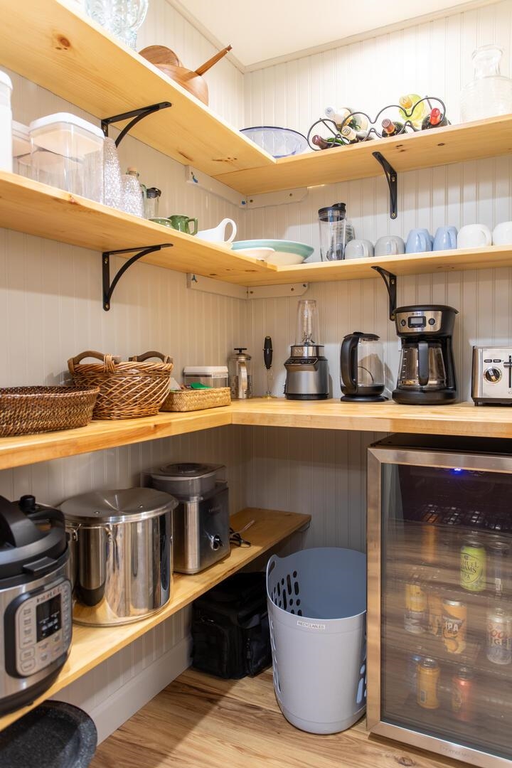 483 Winnacunnett Road West side