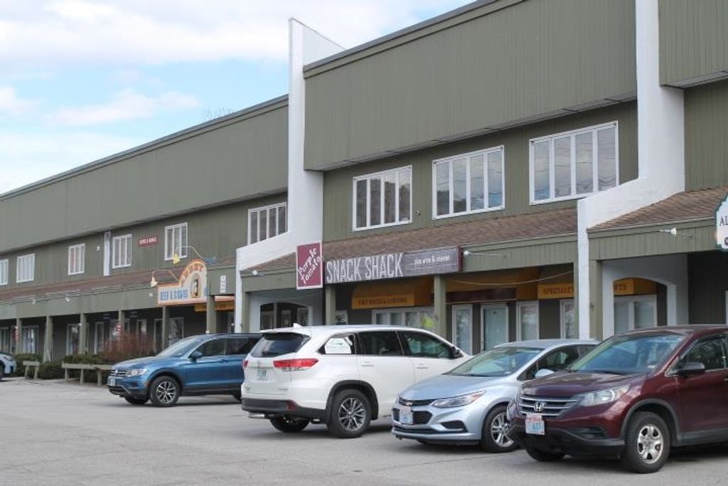 Photo of 78 Main Street, Lincoln, NH 03251 (MLS # 5060603)