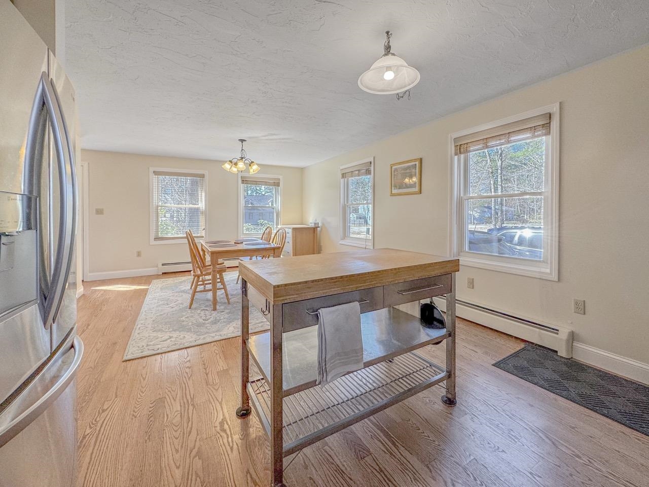60 Evergreen Avenue