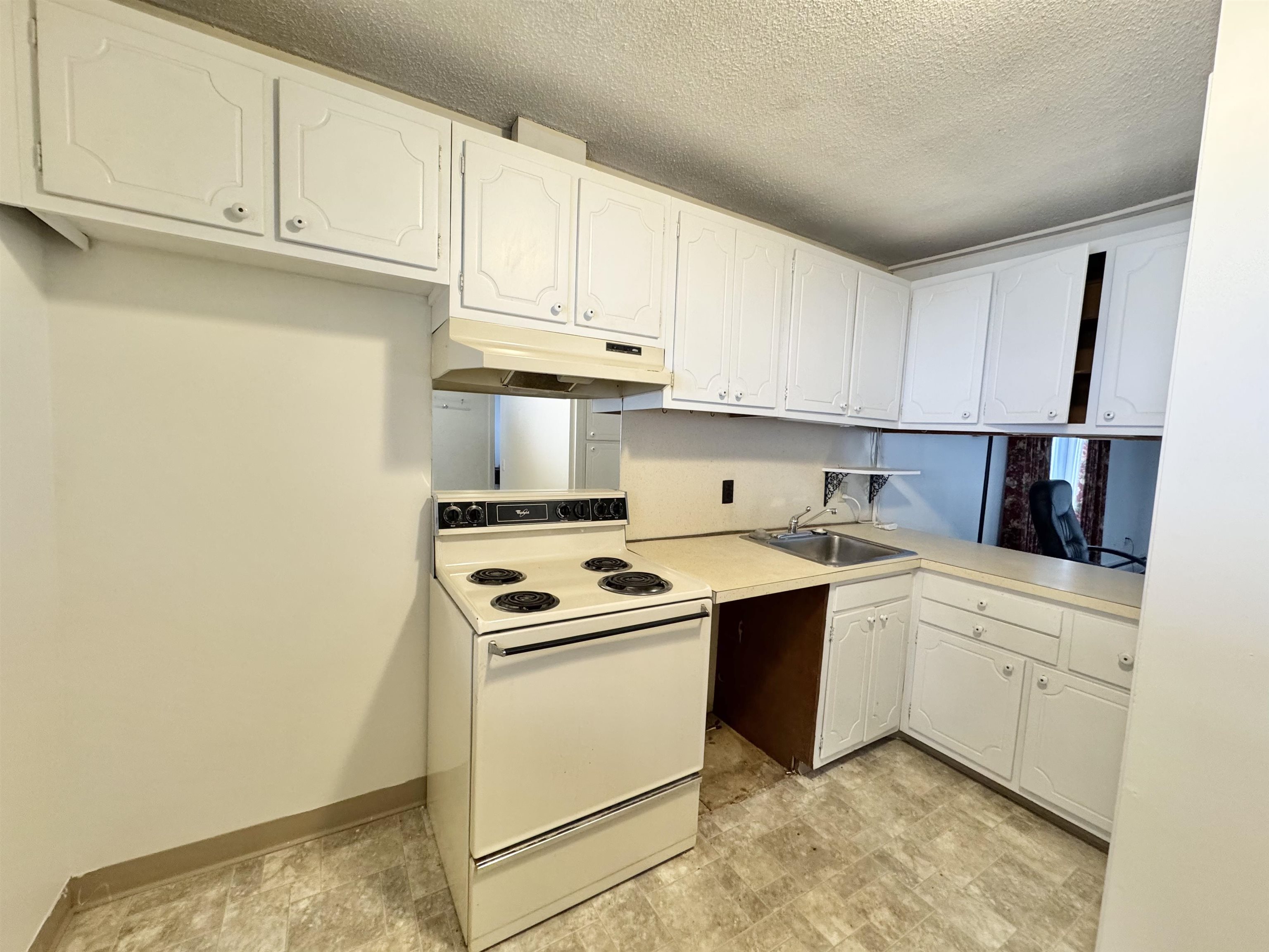 60 Brookside Drive 1