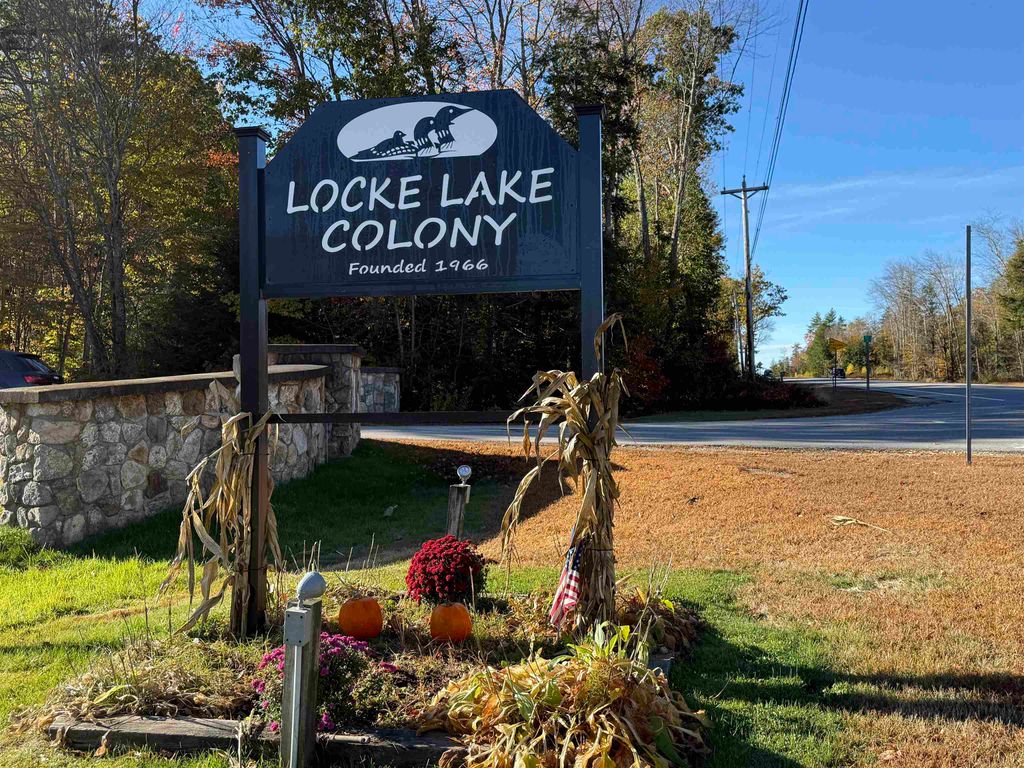 Photo of 41 North Shore Drive, Barnstead, NH 03225 (MLS # 5066450)