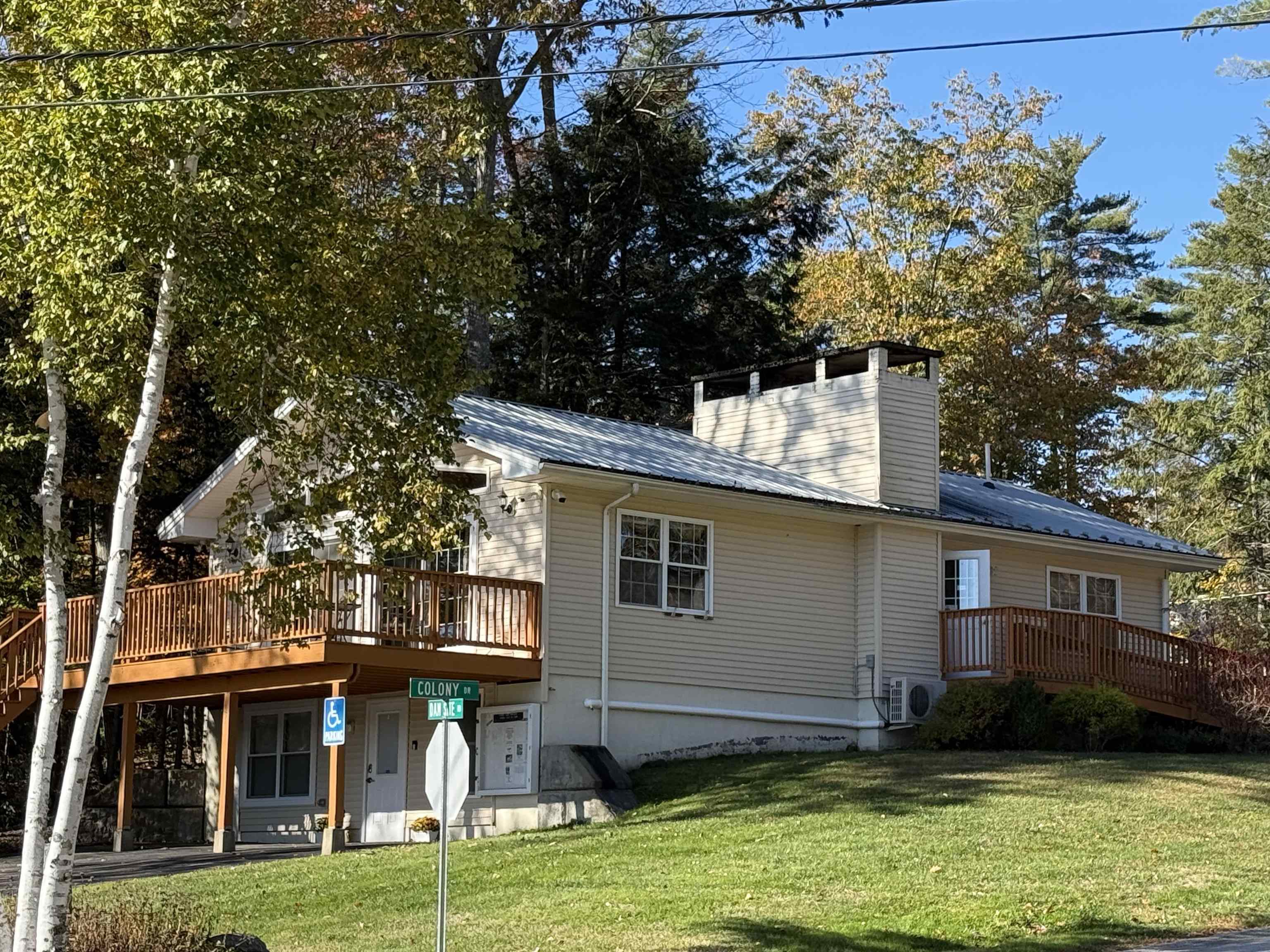 41 North Shore Drive