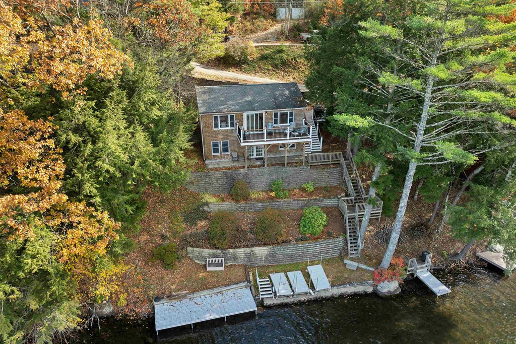 Photo of 16 Ridge Road, Barnstead, NH 03218 (MLS # 5081372)