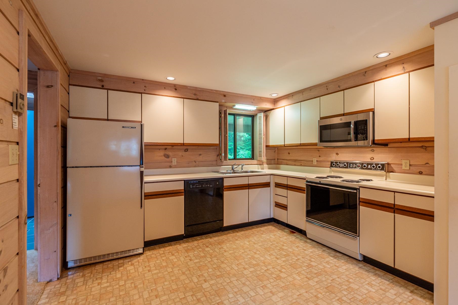 8920 Sage Hill Road 20