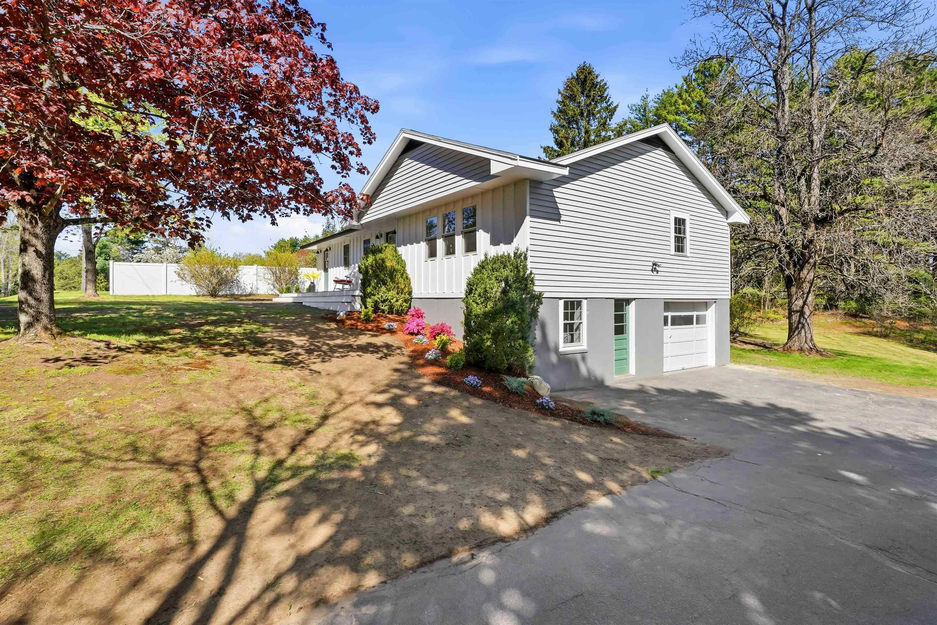 99 Pond Street
