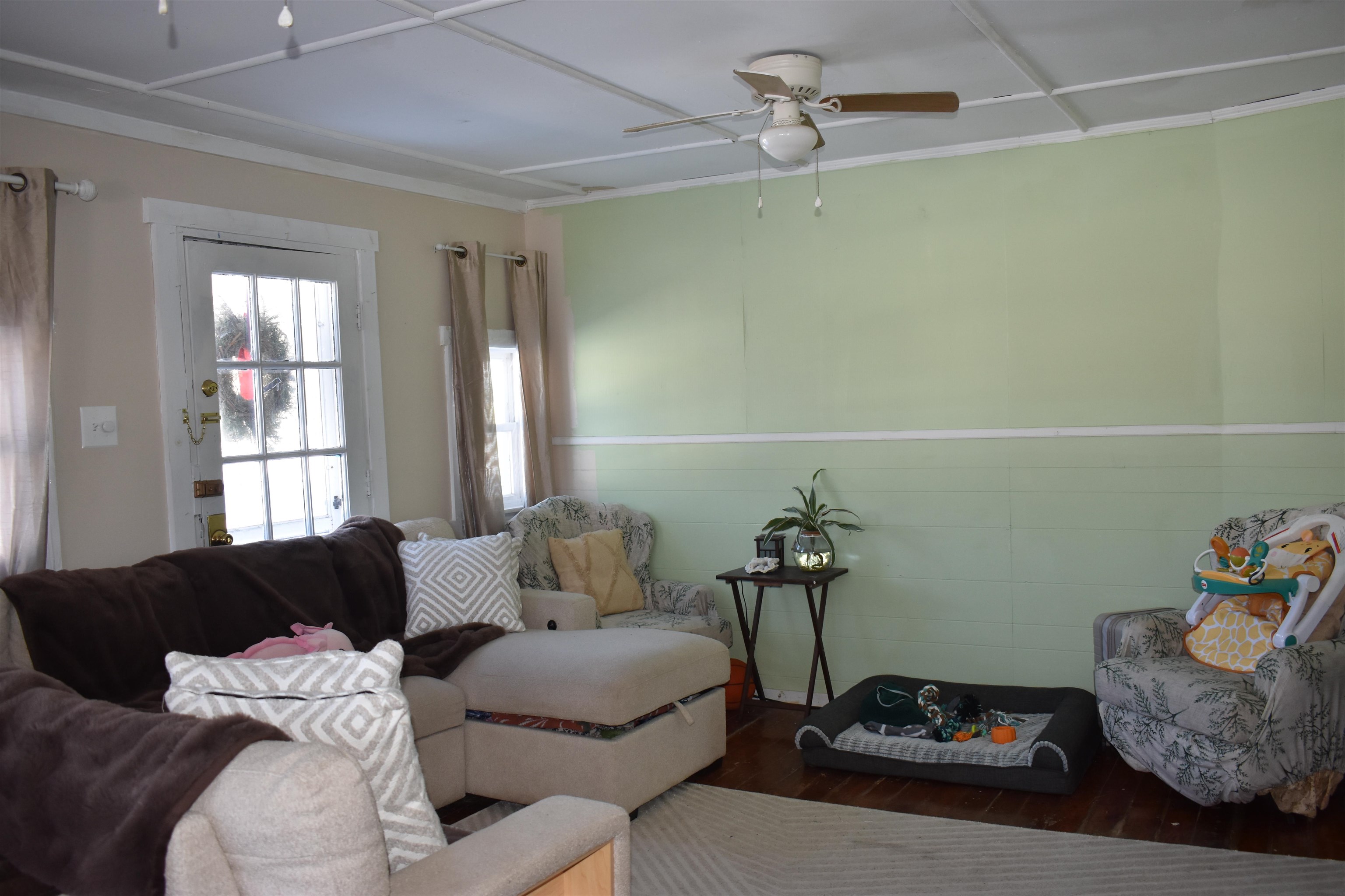 641 & 647 First NH Turnpike