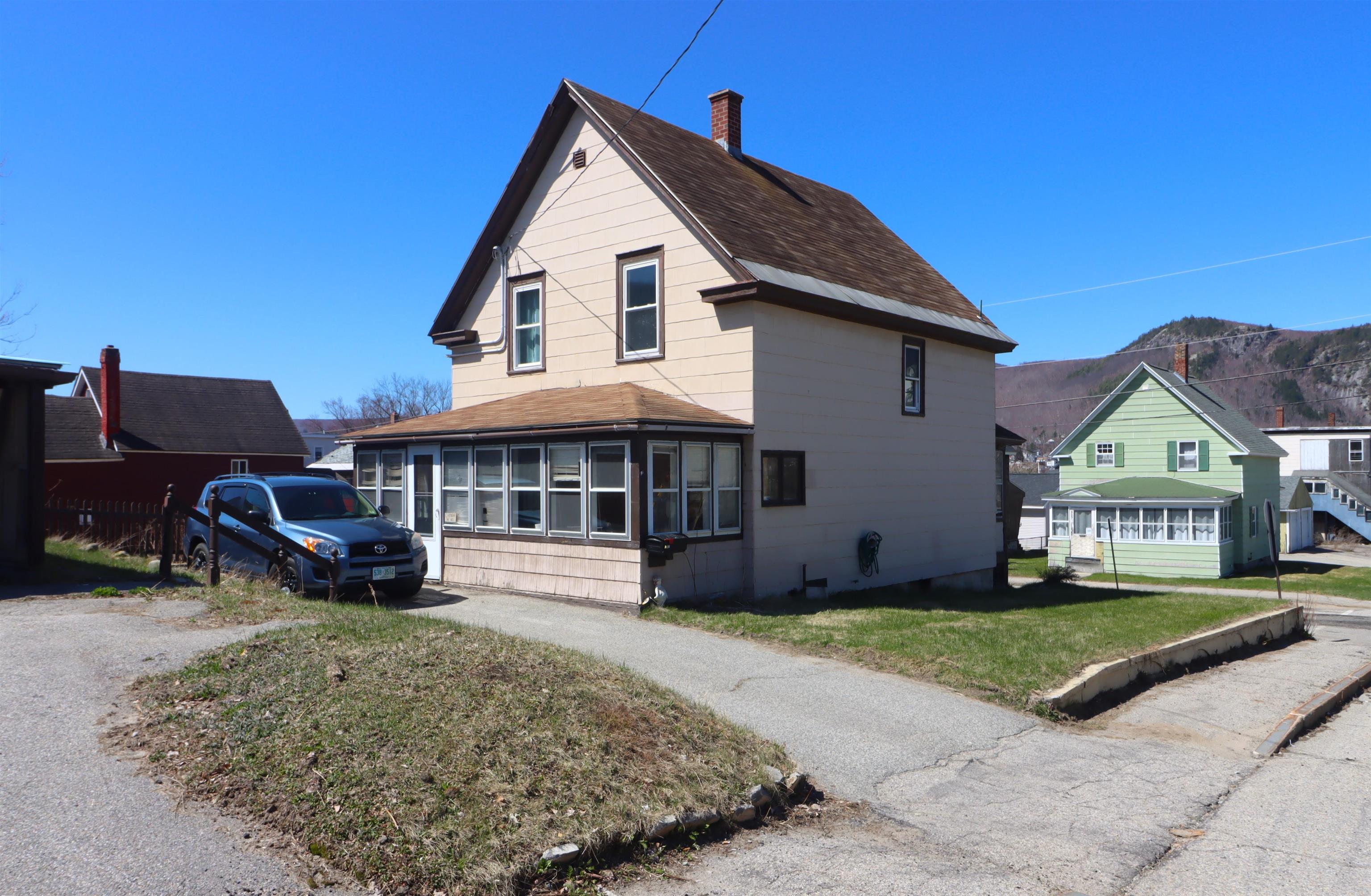 638 Rockingham Street