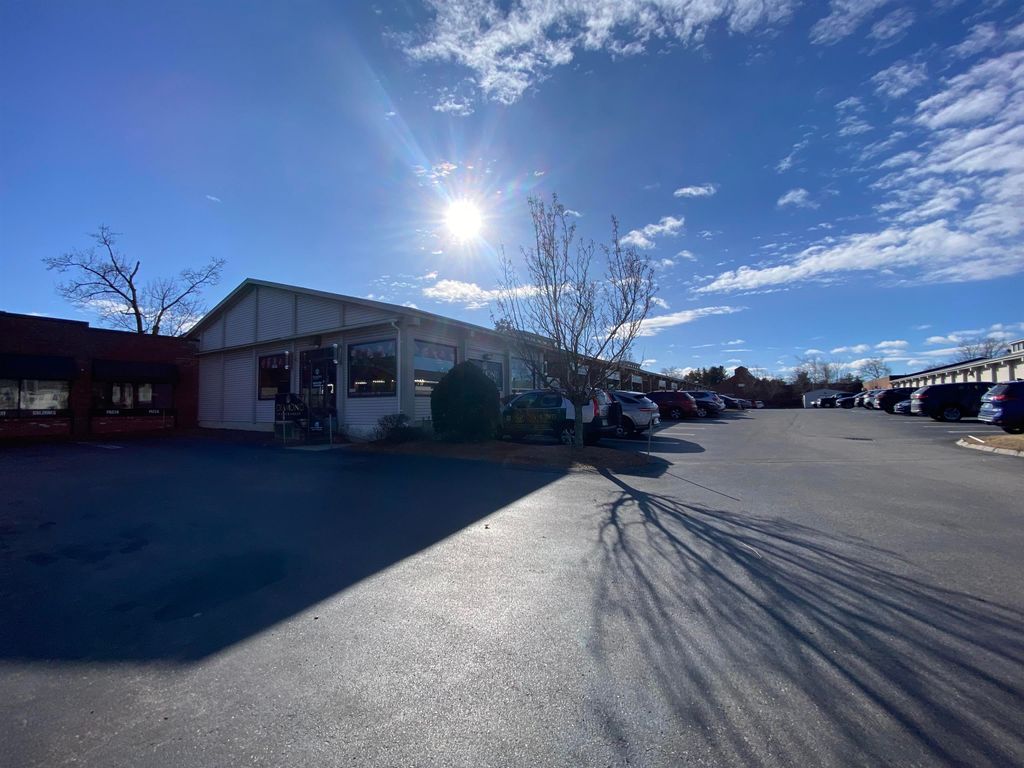 Photo of 14 Broad Street #5, Nashua, NH 03064 (MLS # 5032437)