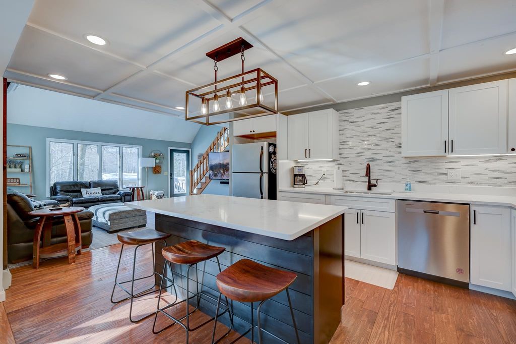 Photo of 5 Holiday Ridge Road, Bartlett, NH 03812 (MLS # 5077596)