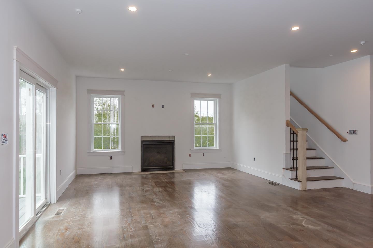 Bow, New Hampshire 03304, United States, 4 Bedrooms Bedrooms, ,3 BathroomsBathrooms,Residential,Active,244221