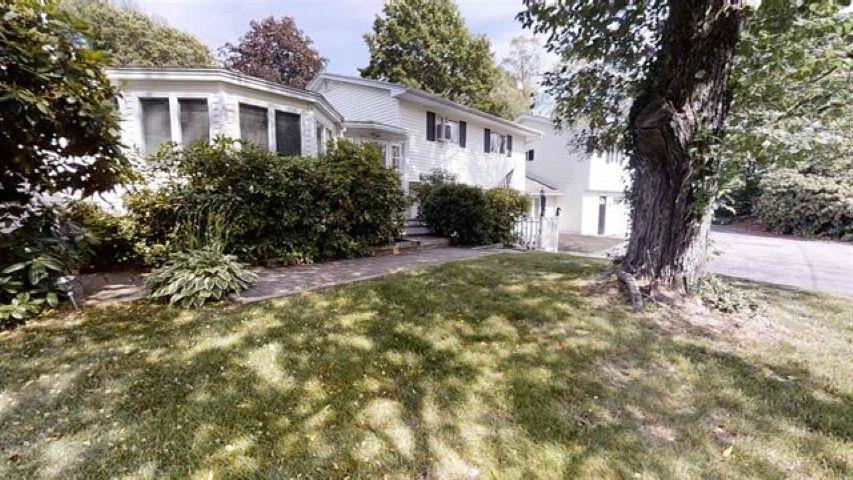 7 Wellesley Drive
