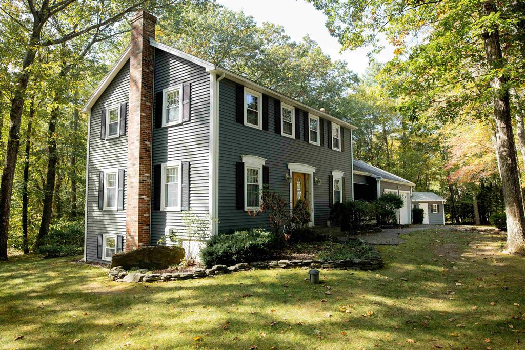 Photo of 7 Cardinal Road, Windham, NH 03087 (MLS # 5064587)