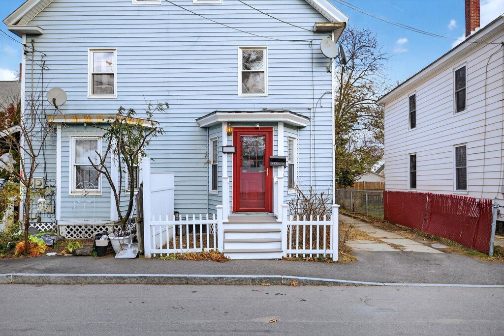 Photo of 4 Chase Street, Nashua, NH 03060 (MLS # 5070711)