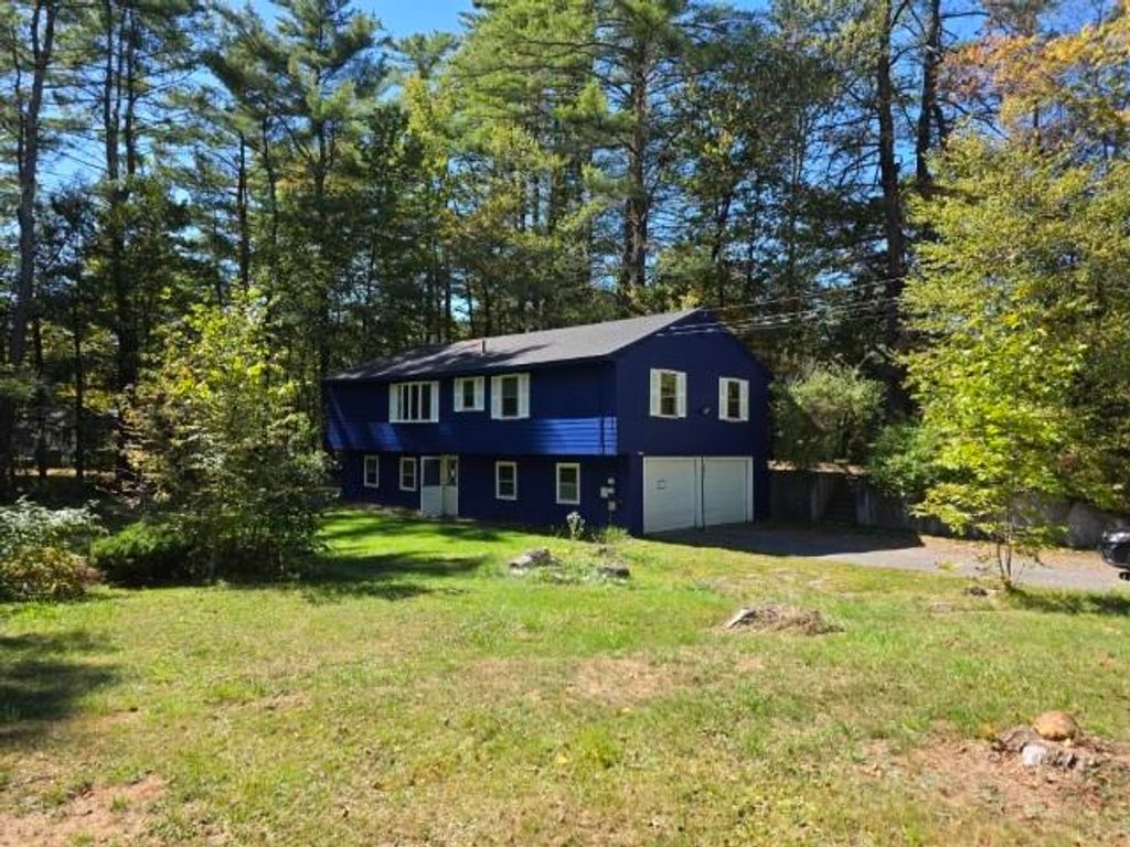 Photo of 4 Tara Hill Lane, Hinsdale, NH 03451 (MLS # 5069809)
