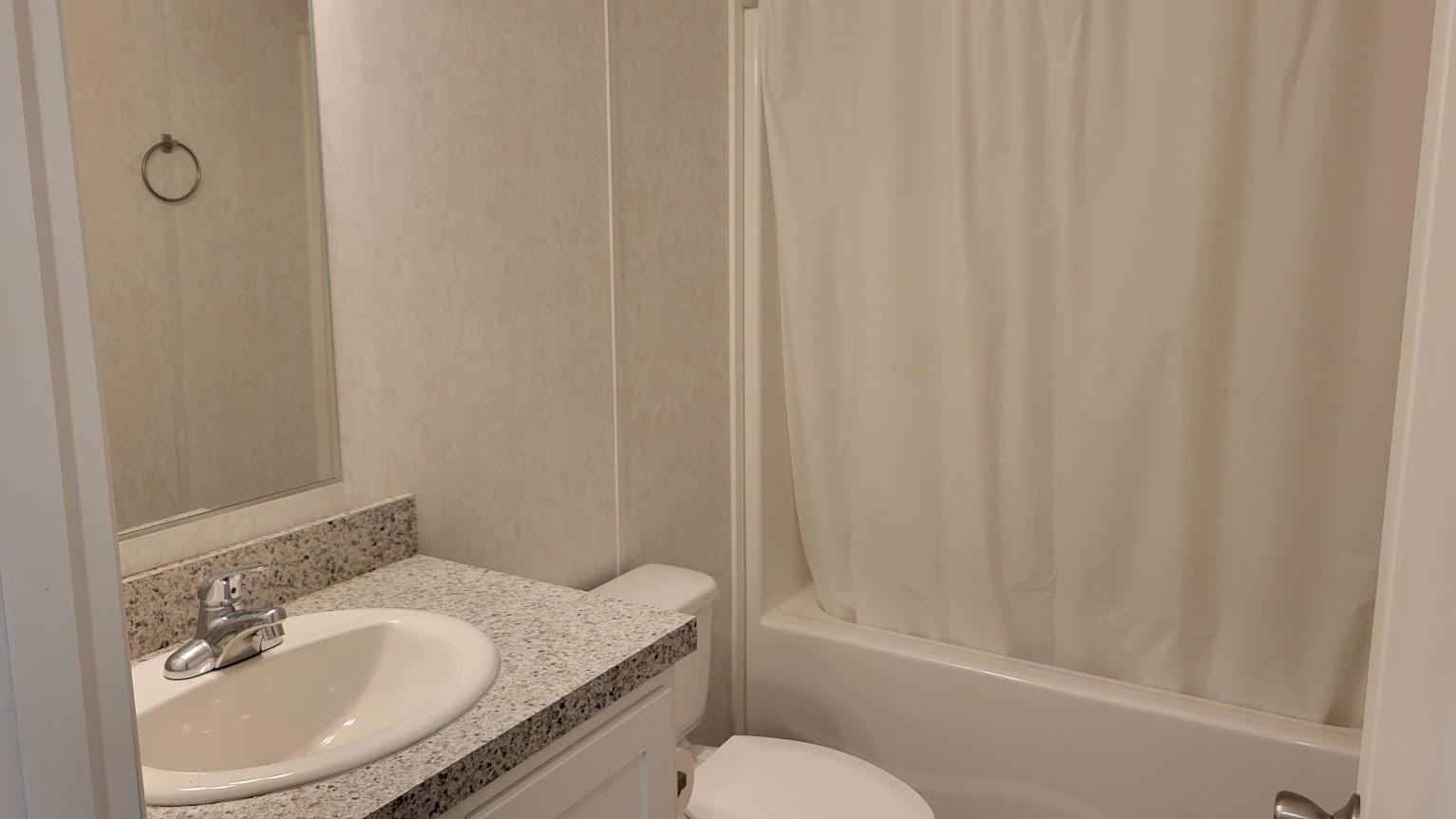 Gilford, New Hampshire 03249, United States, 2 Bedrooms Bedrooms, ,2 BathroomsBathrooms,Residential,Active,158909