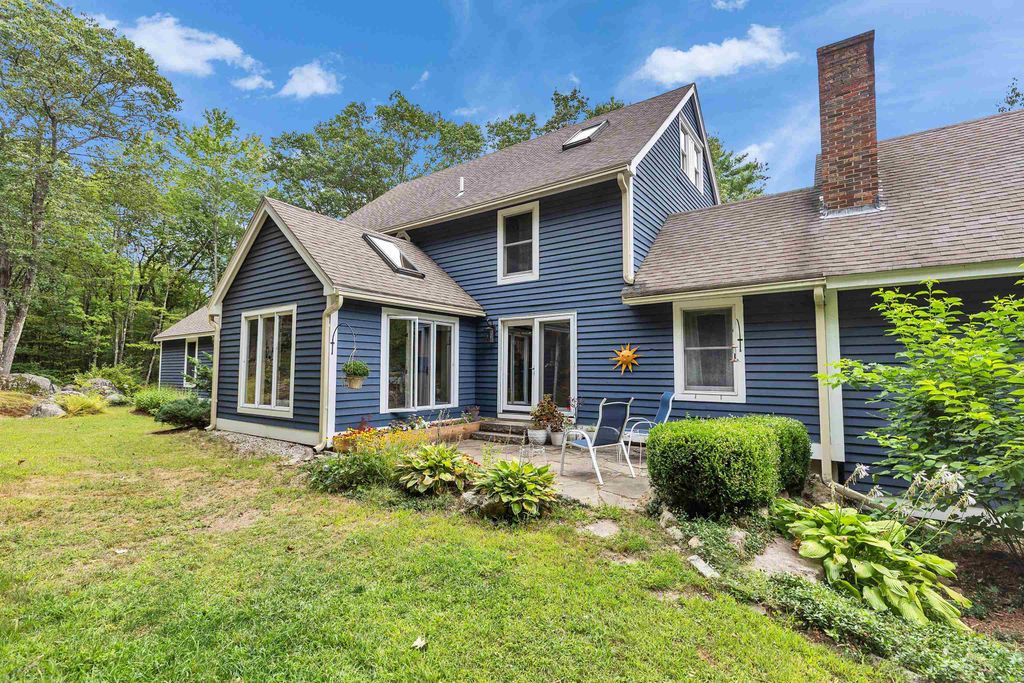 Photo of 11 Kasey Drive, Milford, NH 03055 (MLS # 5080776)