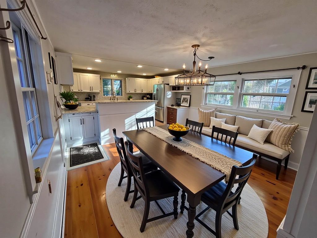 Photo of 23 Garfield Street, Exeter, NH 03833 (MLS # 5089538)