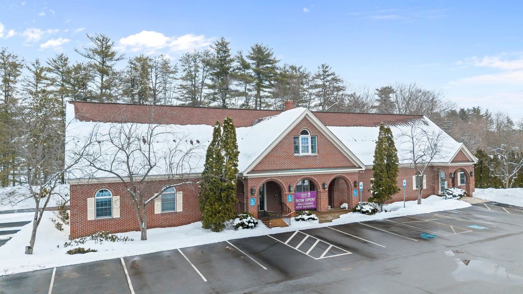 Photo of 89 South Mast Street, Goffstown, NH 03045 (MLS # 5076812)
