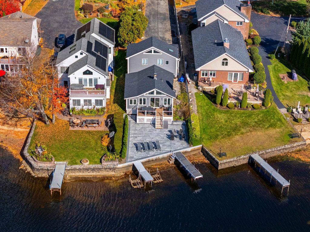 Photo of 9 Ball Avenue, Salem, NH 03079 (MLS # 5067224)