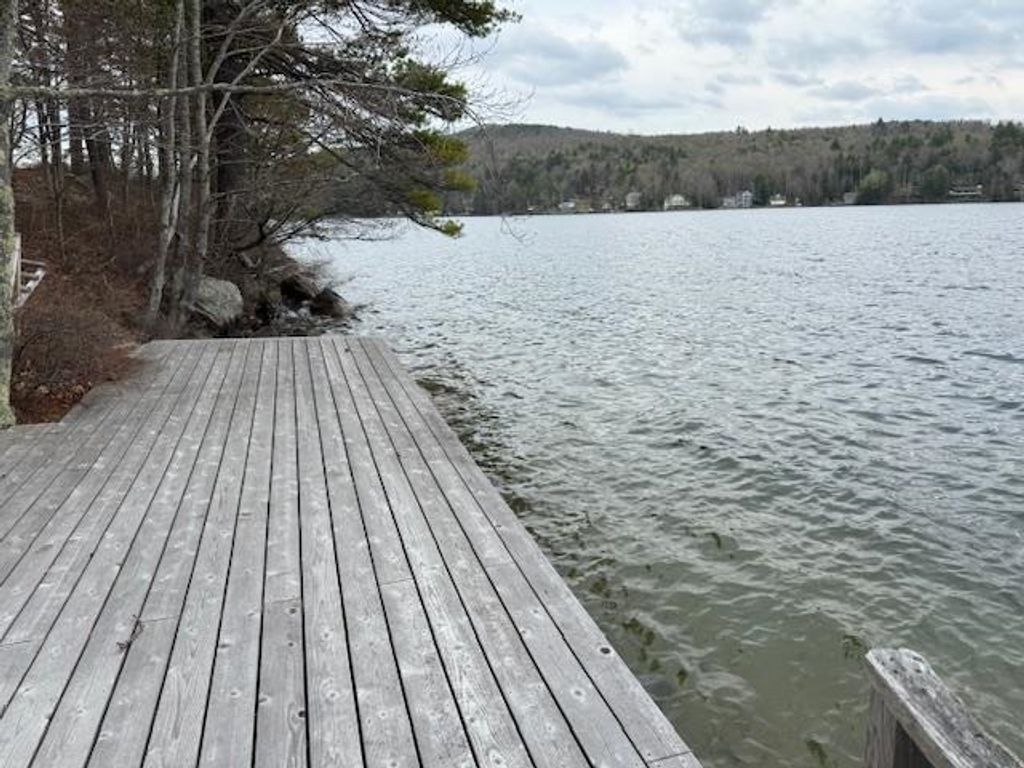 Photo of 11 Owls Head Point RD, New Durham, NH 03855 (MLS # 5089242)