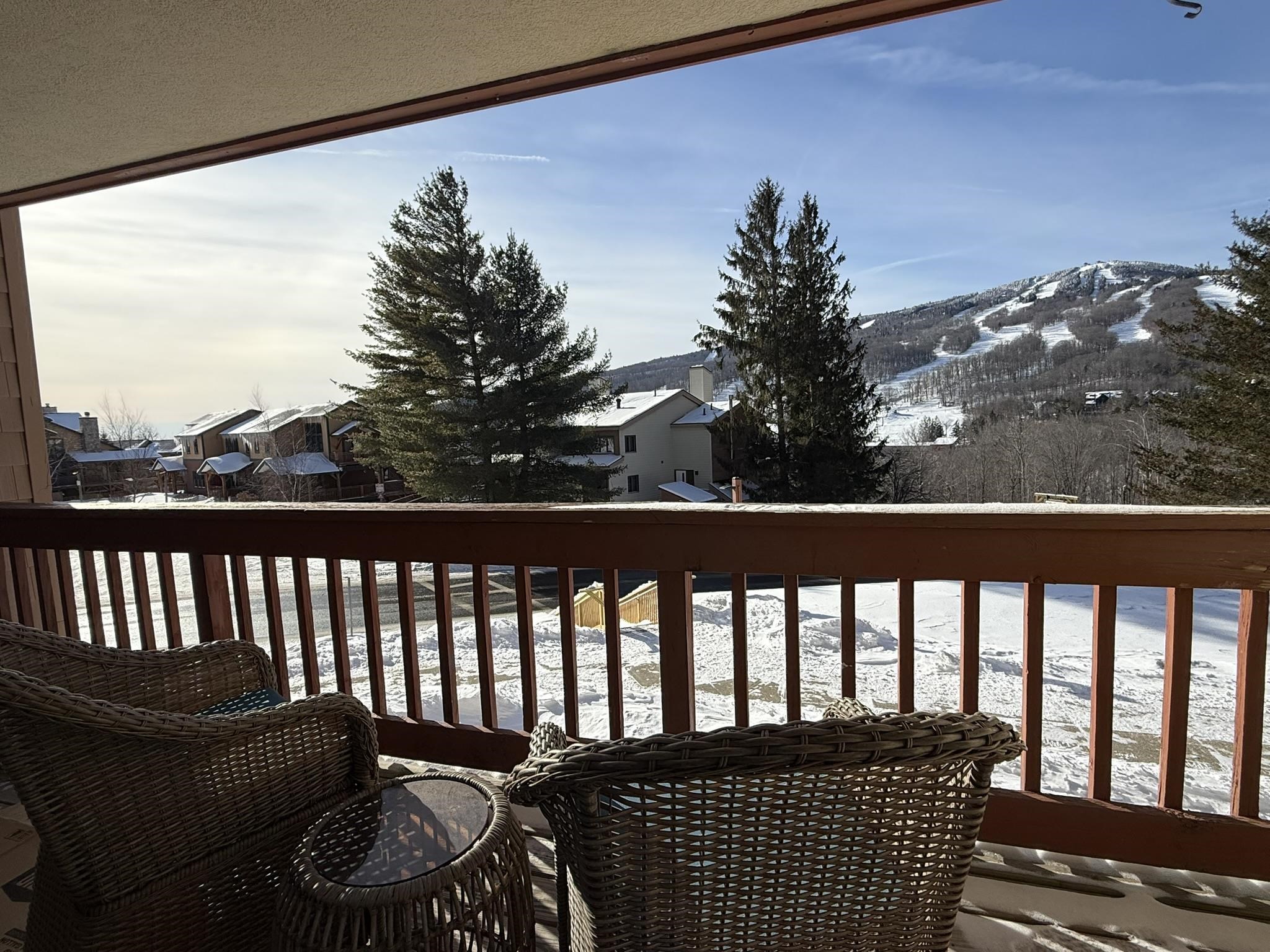 5C Snow Mountain Village 123