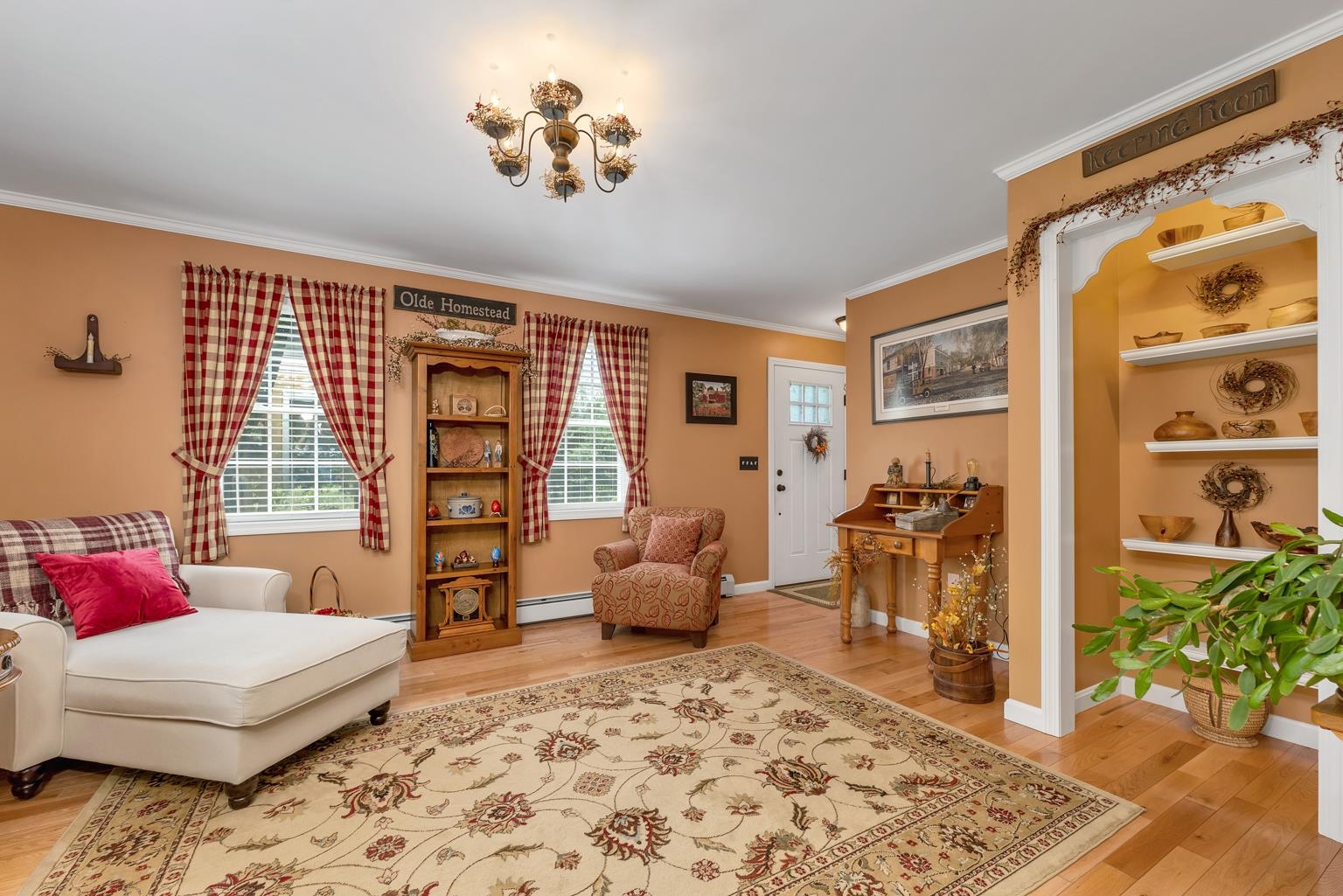 Alton, New Hampshire 03809, United States, 3 Bedrooms Bedrooms, ,2 BathroomsBathrooms,Residential,Active,133751