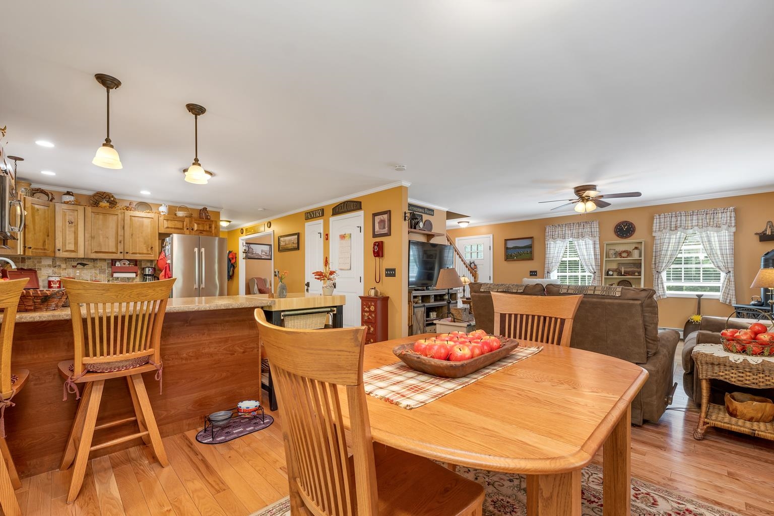 Alton, New Hampshire 03809, United States, 3 Bedrooms Bedrooms, ,2 BathroomsBathrooms,Residential,Active,133751