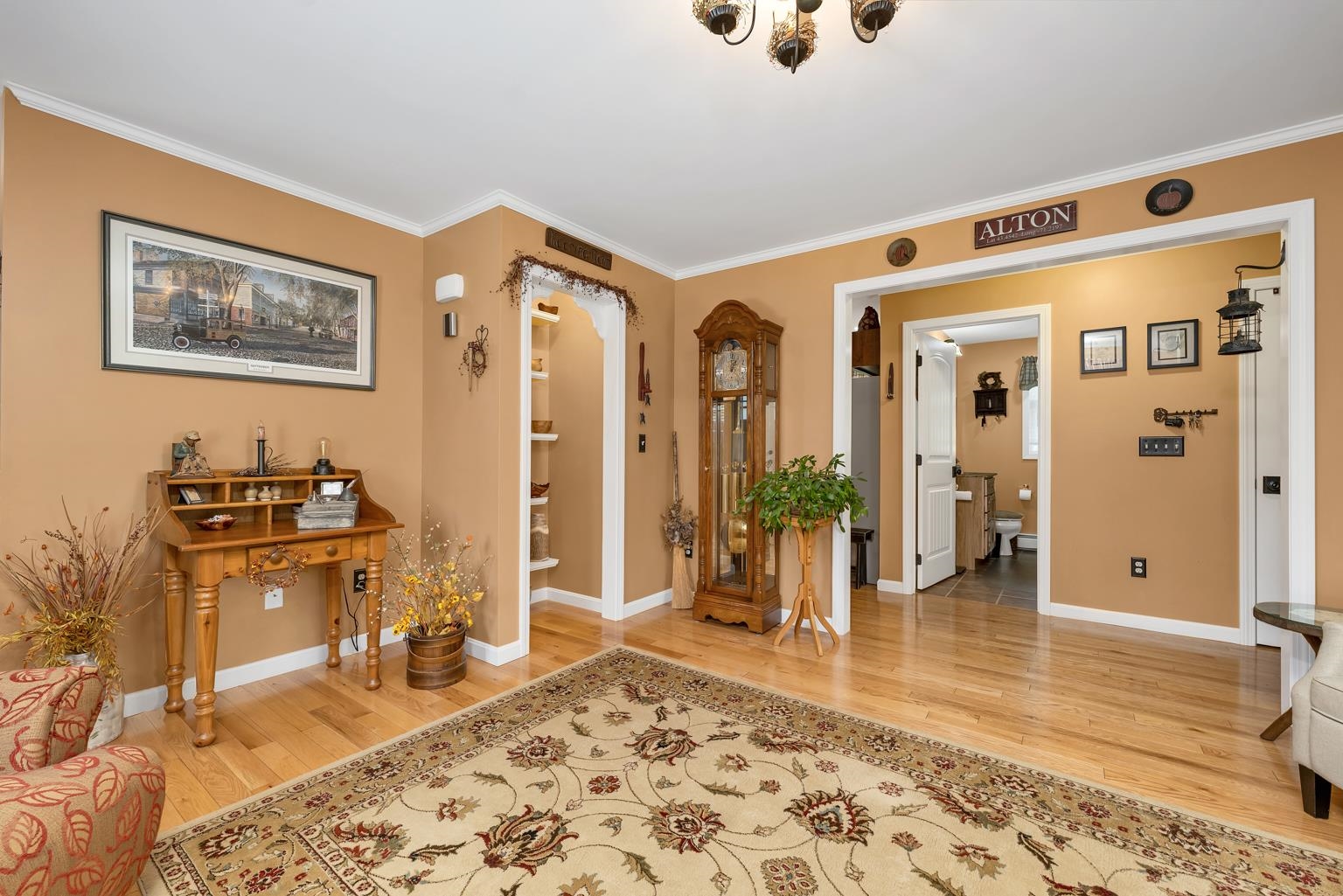 Alton, New Hampshire 03809, United States, 3 Bedrooms Bedrooms, ,2 BathroomsBathrooms,Residential,Active,133751