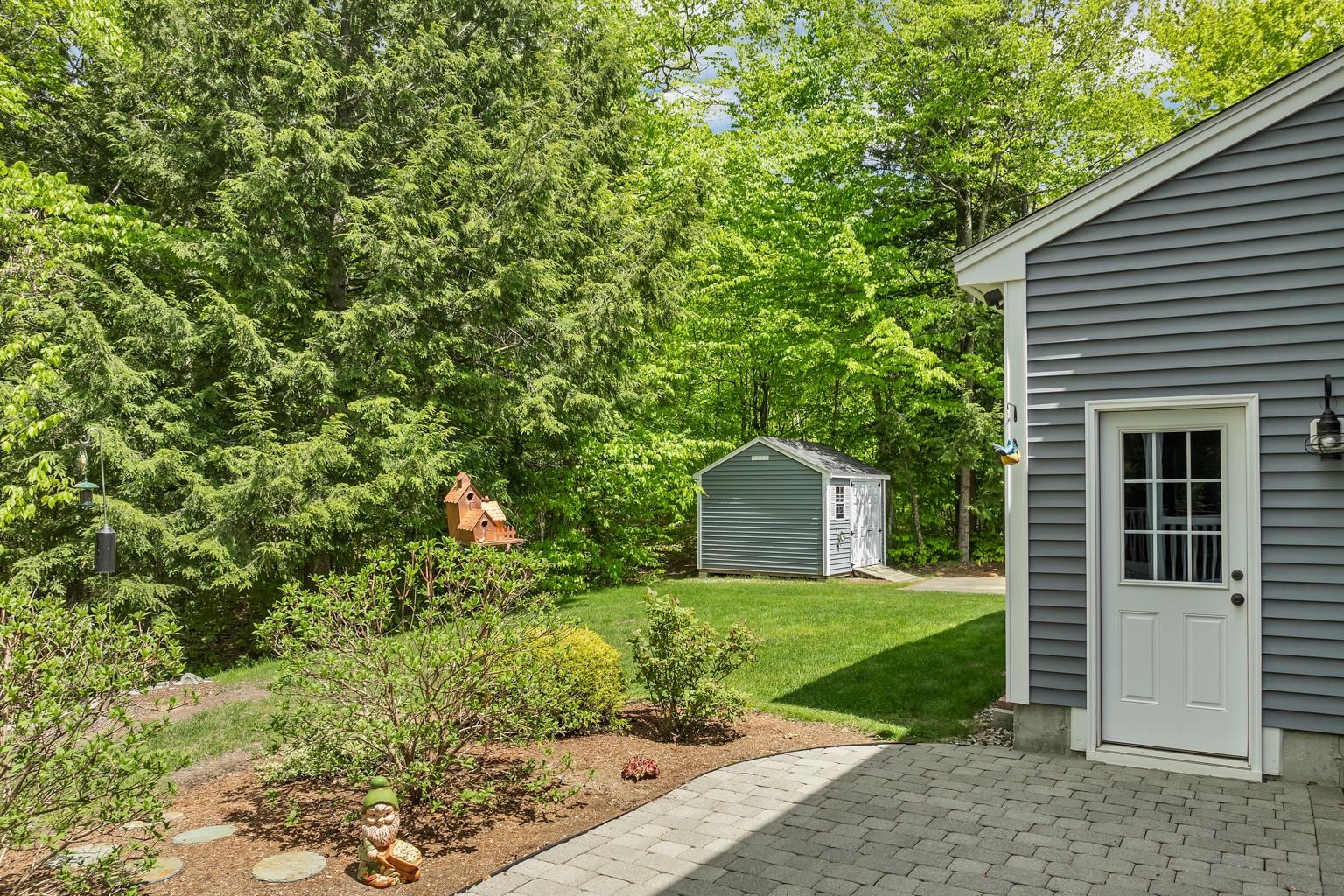 Alton, New Hampshire 03809, United States, 3 Bedrooms Bedrooms, ,2 BathroomsBathrooms,Residential,Active,133751