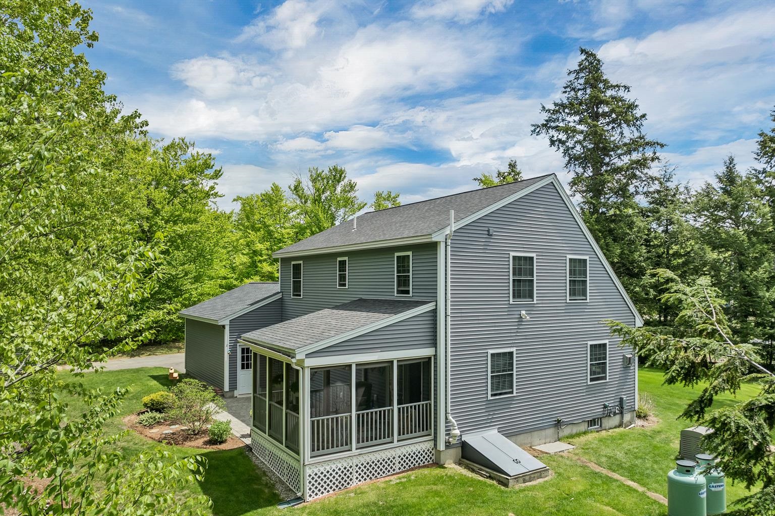 Alton, New Hampshire 03809, United States, 3 Bedrooms Bedrooms, ,2 BathroomsBathrooms,Residential,Active,133751