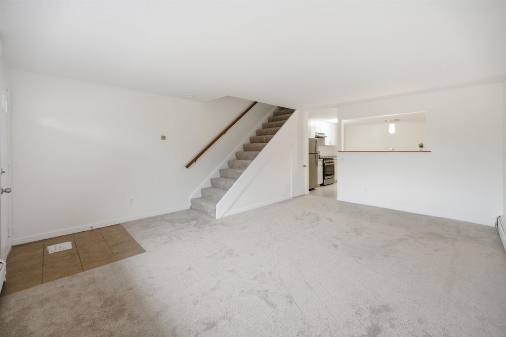 Photo of 28 Chandler Avenue #3, Plaistow, NH 03865 (MLS # 5083607)