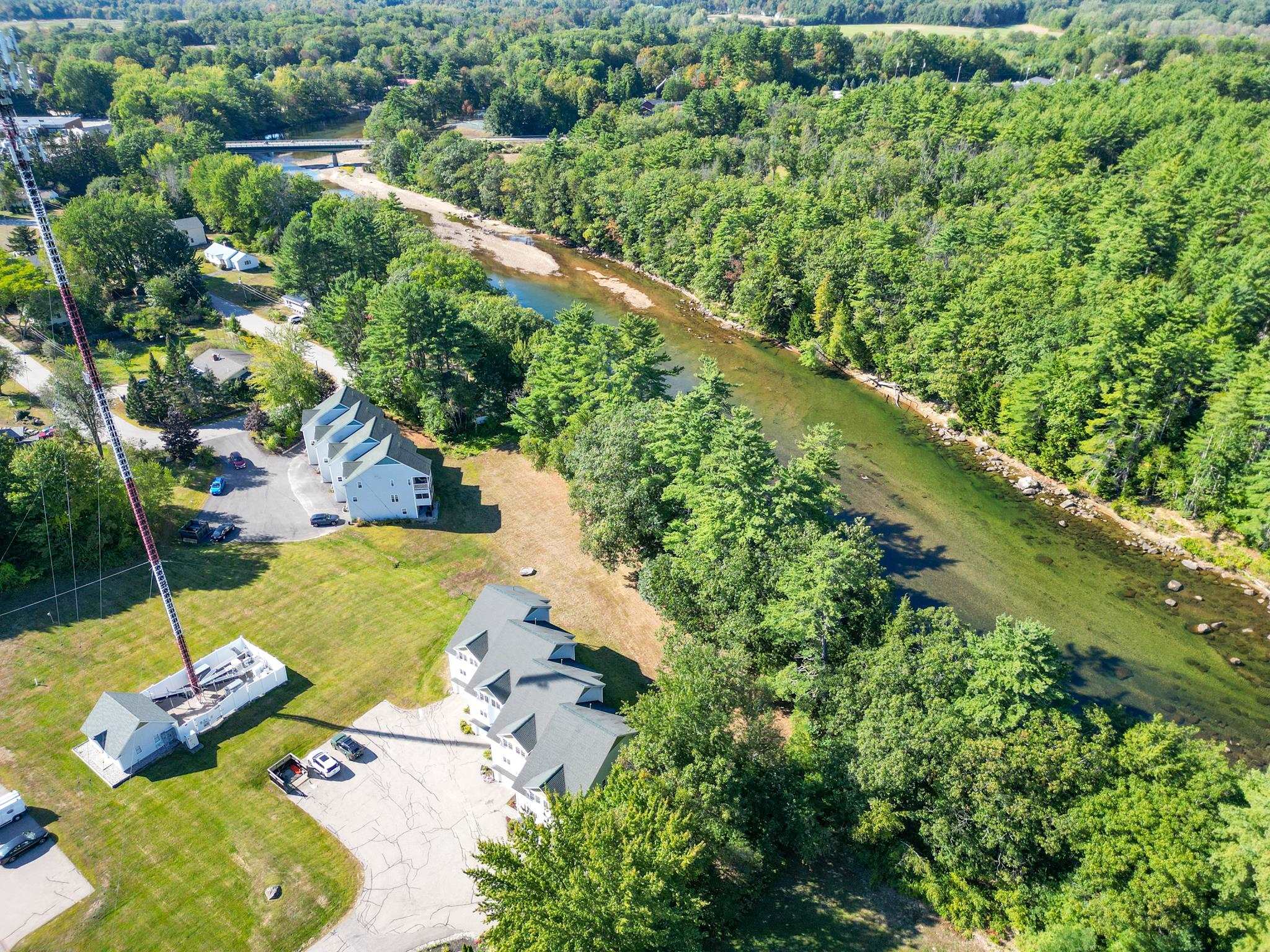 196 E Main Street 10