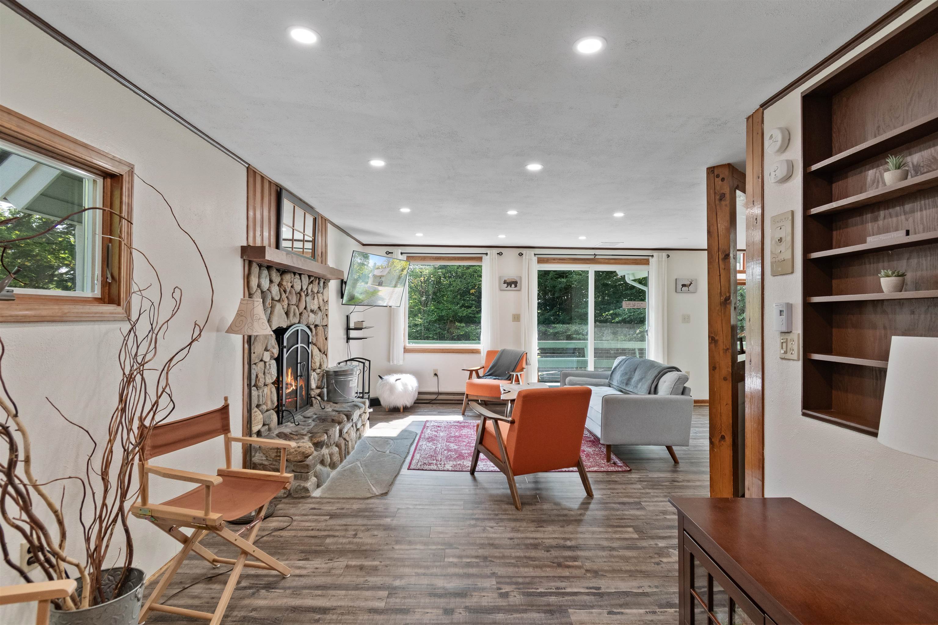 221 Highland Drive 27