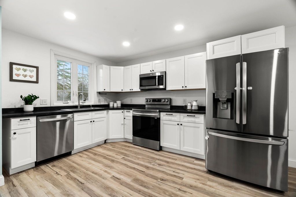 Photo of 1465 Hooksett Road #287, Hooksett, NH 03106 (MLS # 5073133)