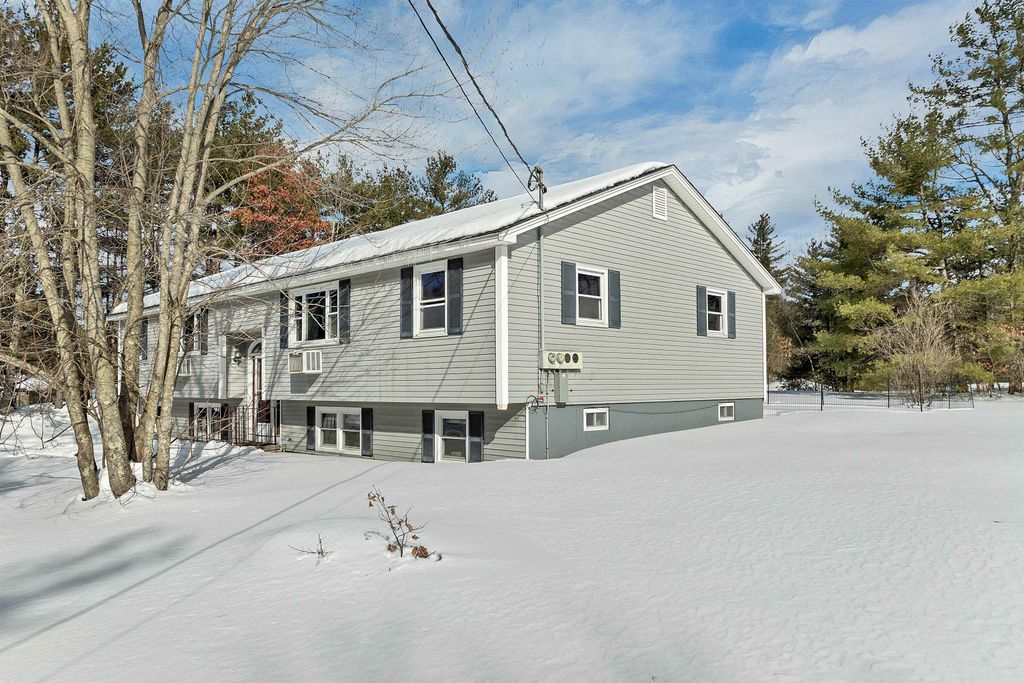 Photo of 1102 Mammoth Road #A &amp; B, Pelham, NH 03076 (MLS # 5076140)