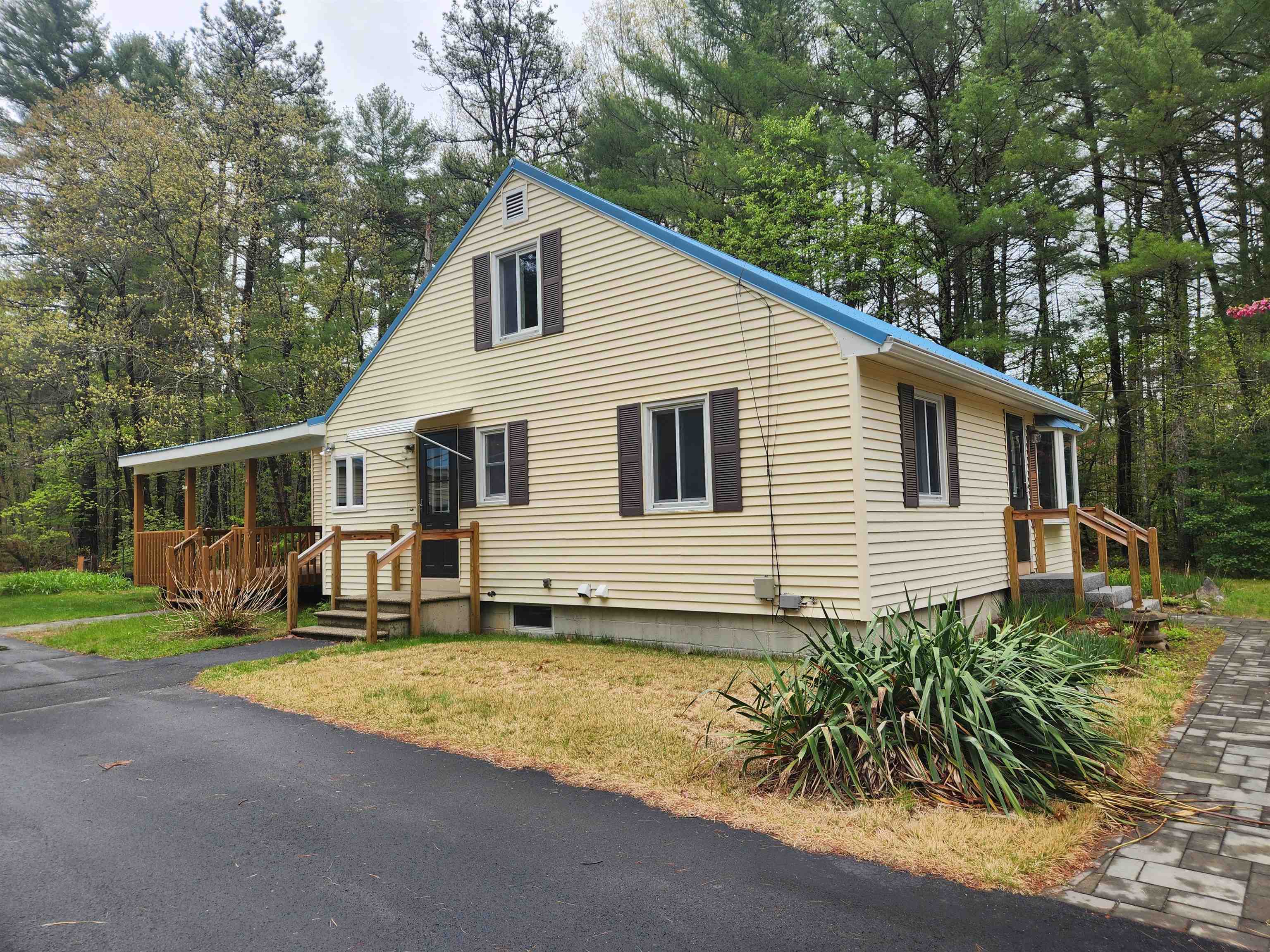 86 Pepperell Road