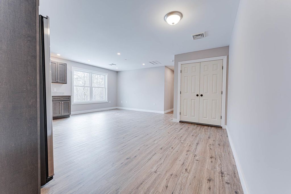 Photo of 3 Strafford Road #1, Rochester, NH 03867 (MLS # 5073934)