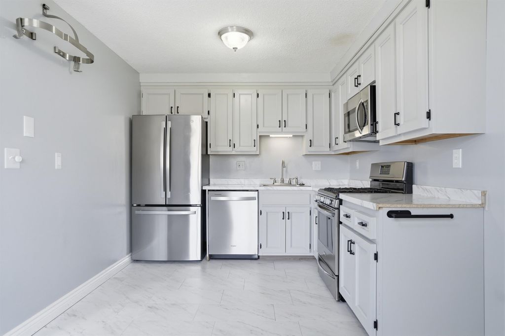 Photo of 344 Elm Street #28, Milford, NH 03055 (MLS # 5083867)