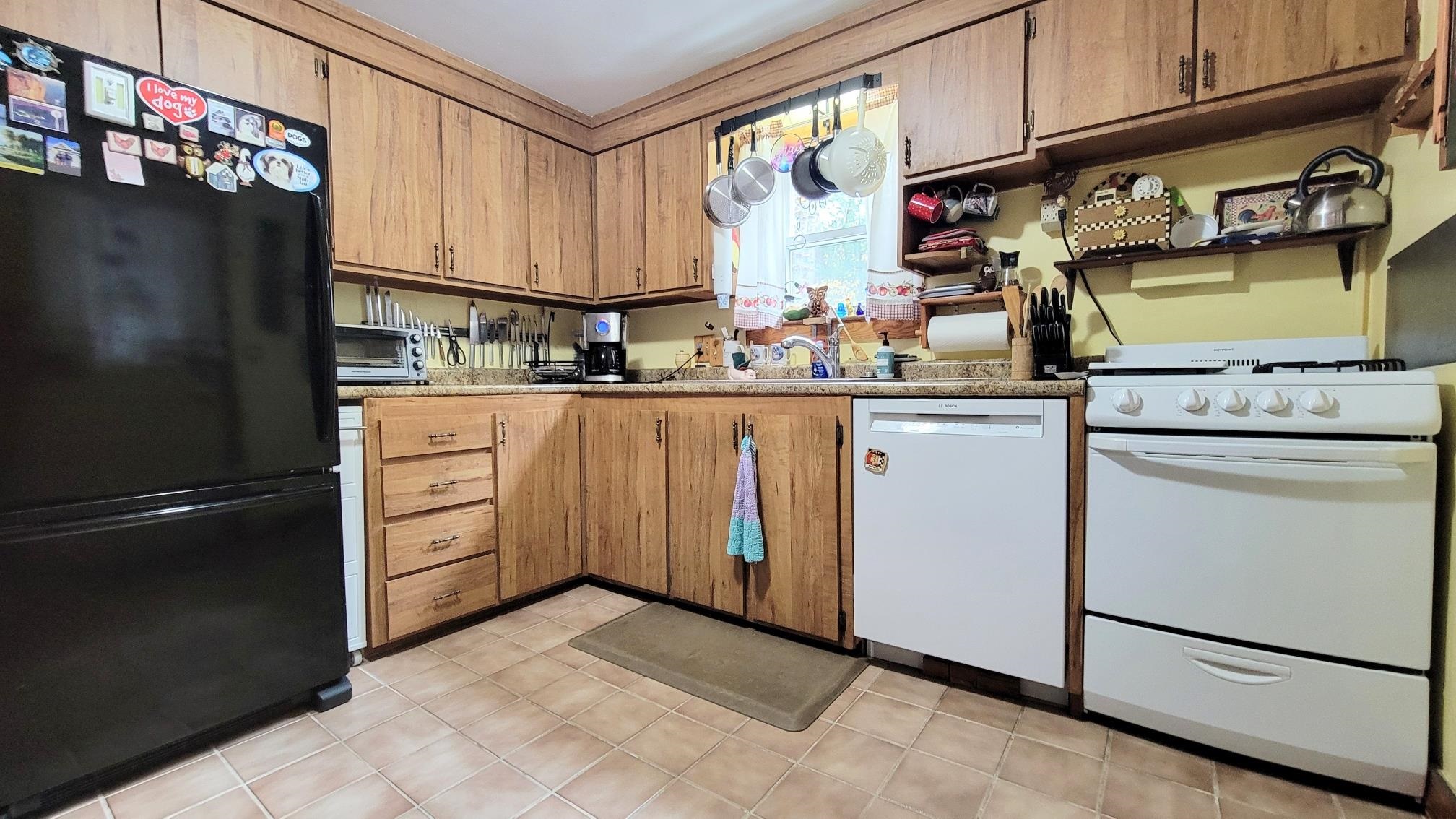 Concord, New Hampshire 03301, United States, 2 Bedrooms Bedrooms, ,2 BathroomsBathrooms,Residential,Pending,5545