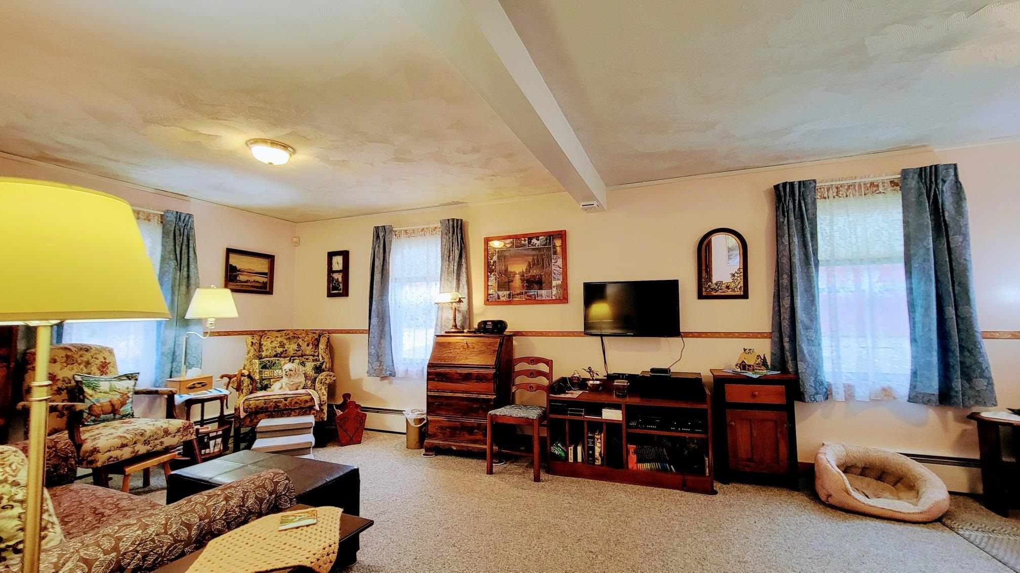 Concord, New Hampshire 03301, United States, 2 Bedrooms Bedrooms, ,2 BathroomsBathrooms,Residential,Pending,5545