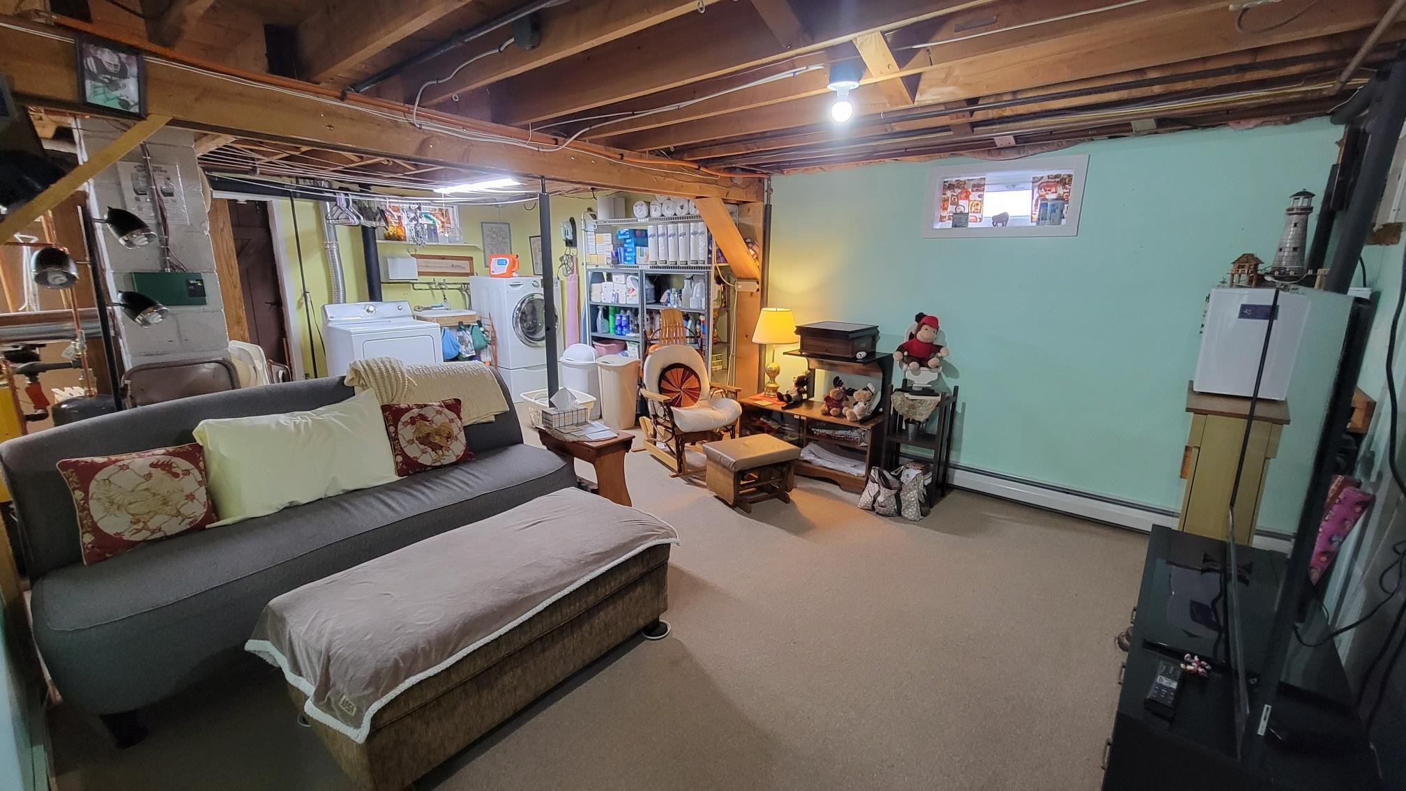 Concord, New Hampshire 03301, United States, 2 Bedrooms Bedrooms, ,2 BathroomsBathrooms,Residential,Pending,5545