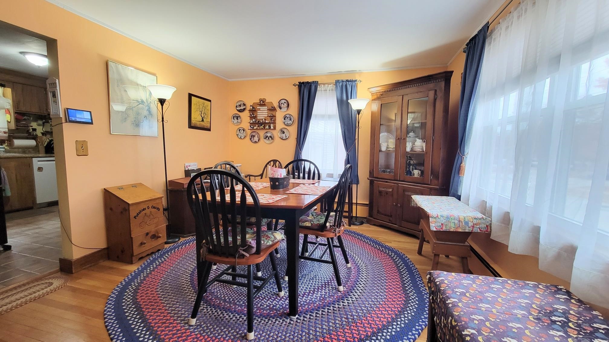 Concord, New Hampshire 03301, United States, 2 Bedrooms Bedrooms, ,2 BathroomsBathrooms,Residential,Pending,5545